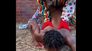 Gibby The Juke fucks ebony in a barn